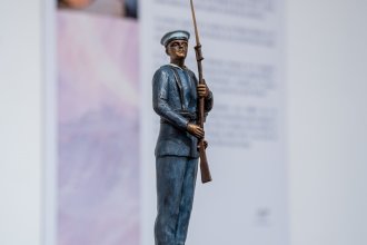 Escultura Dr. Valdés -1.JPG